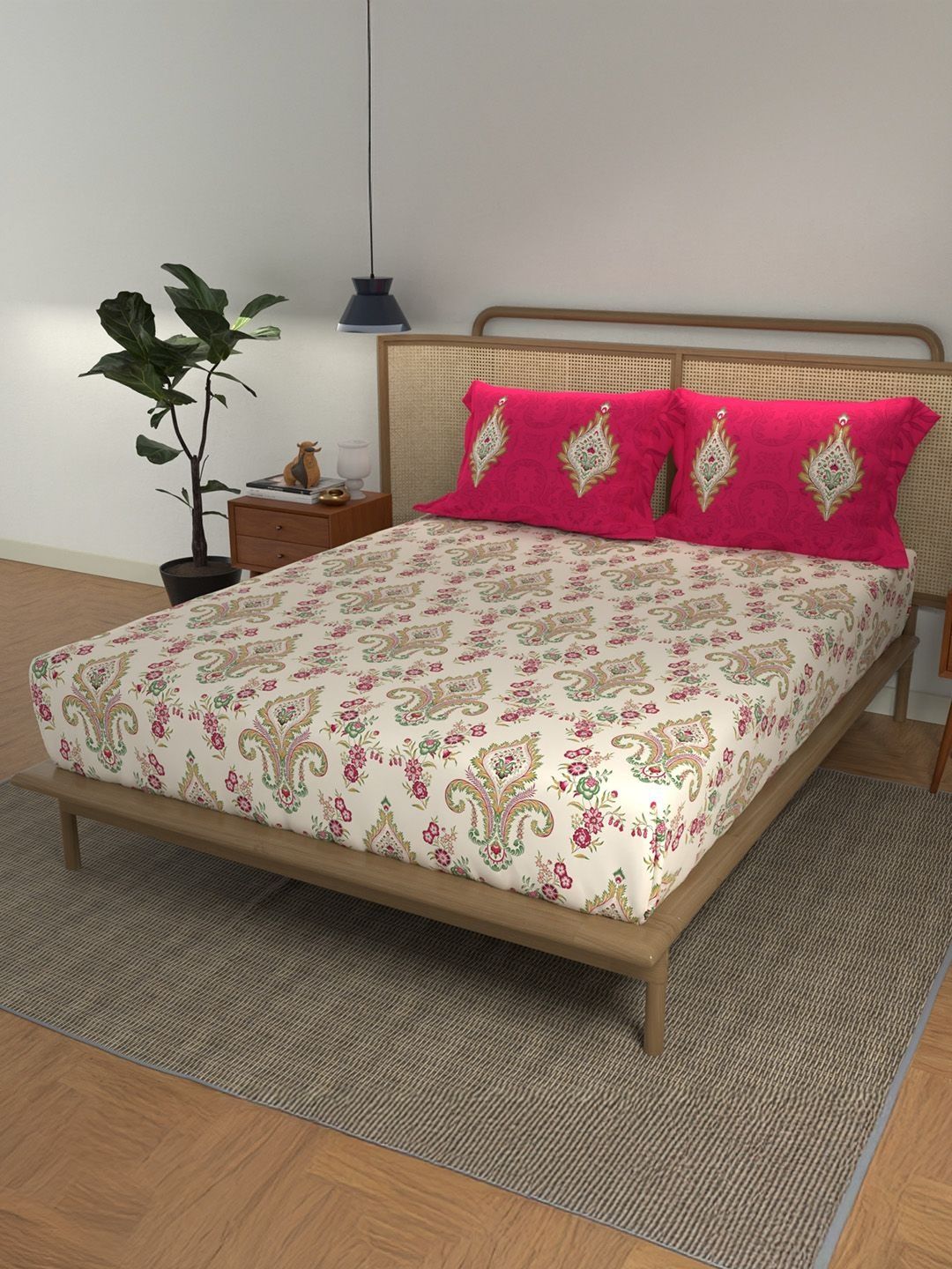 URBAN SPACE Red & Cream-Coloured Floral 144 TC King Bedsheet with 2 Pillow Covers-picture-58