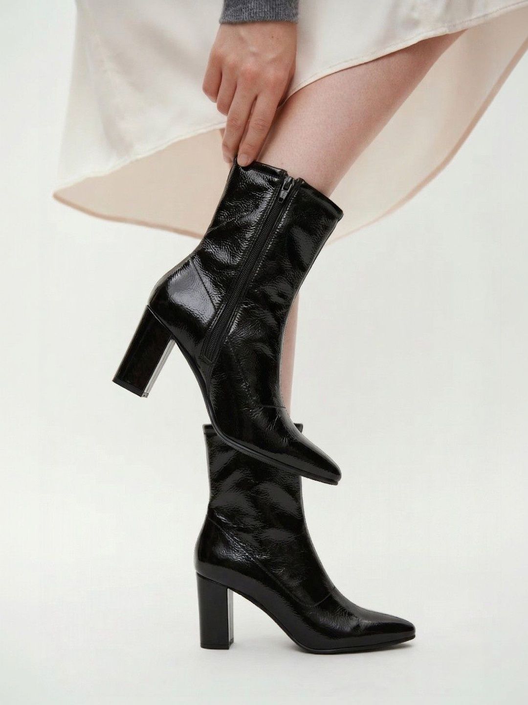 DressBerry Women Pointed Toe Zip Regular Boots-image-40