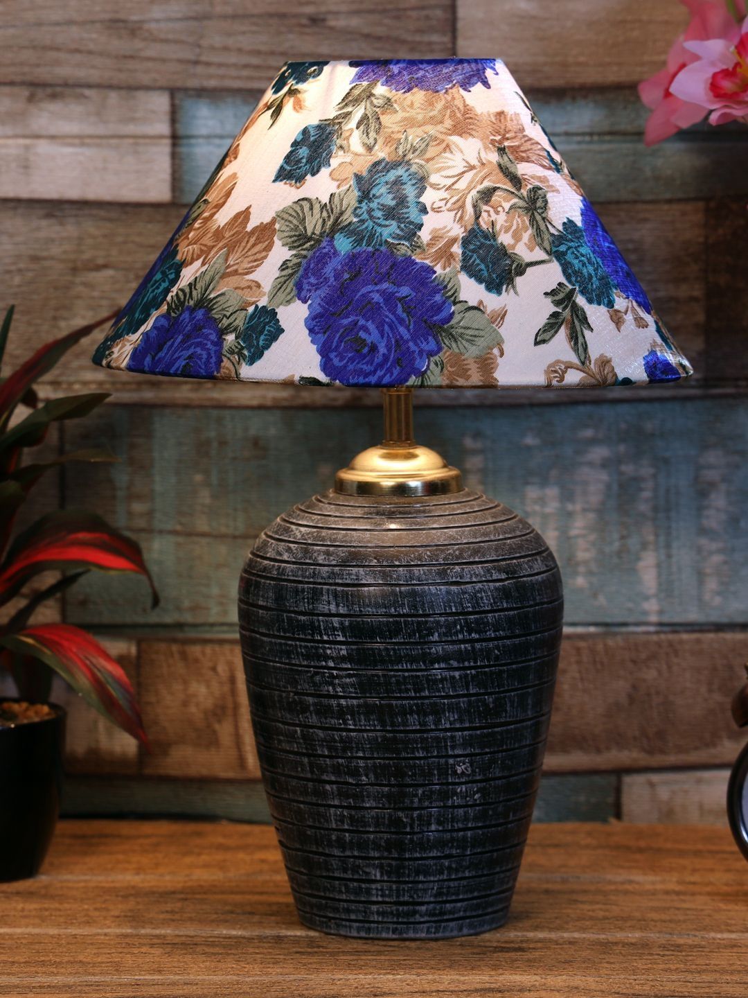 BrightDaisy Blue Printed Terracotta Frusturical Shaped Table Lamp-image-18