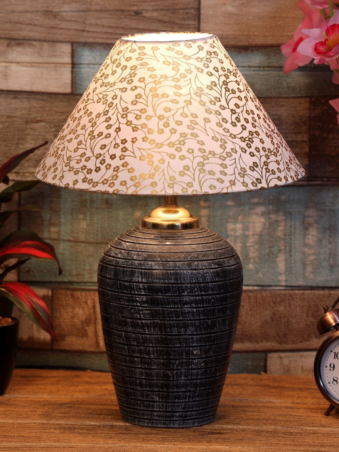 BrightDaisy Gold-Toned Printed Terracotta Contemporary Frusturical Shaped Table Lamp-image-24