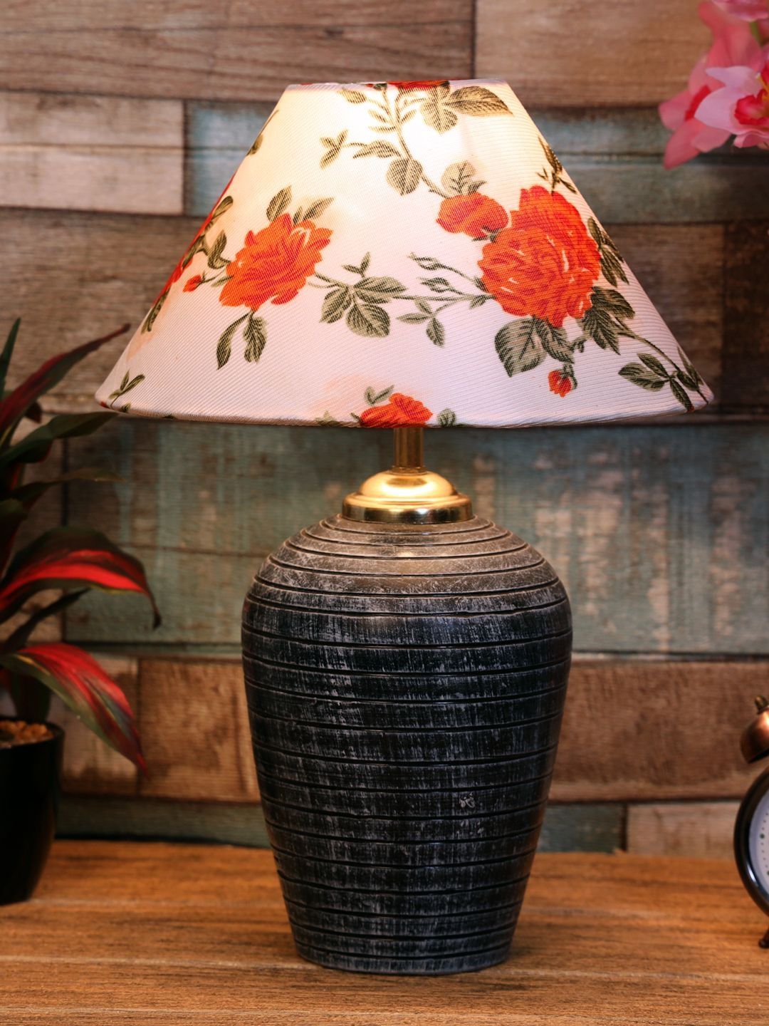 BrightDaisy Orange Printed Terracotta Frusturical Shaped Table Lamp-image-14