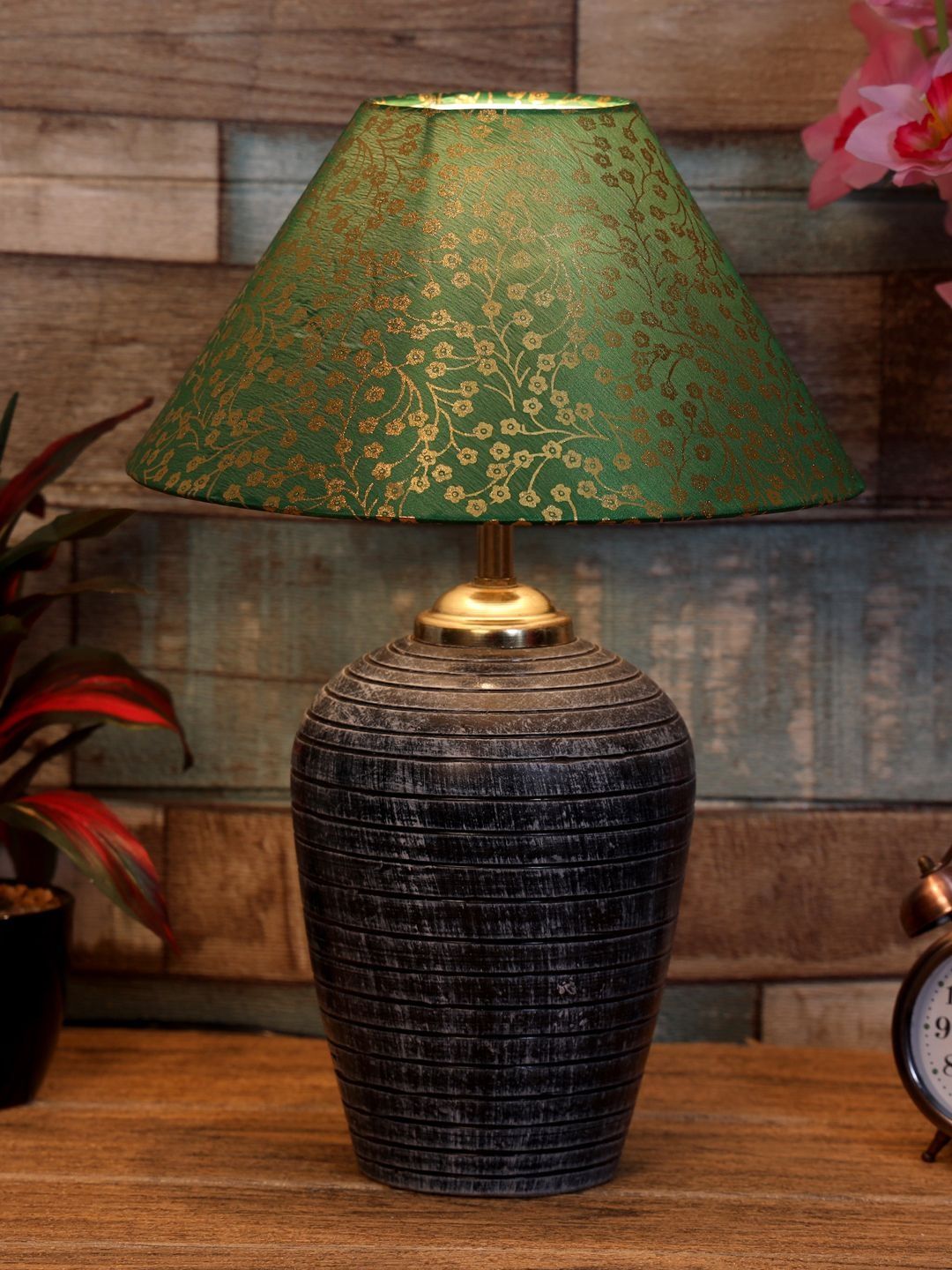 BrightDaisy Green Printed Terracotta Traditional Frusturical Shaped Table Lamp-image-3