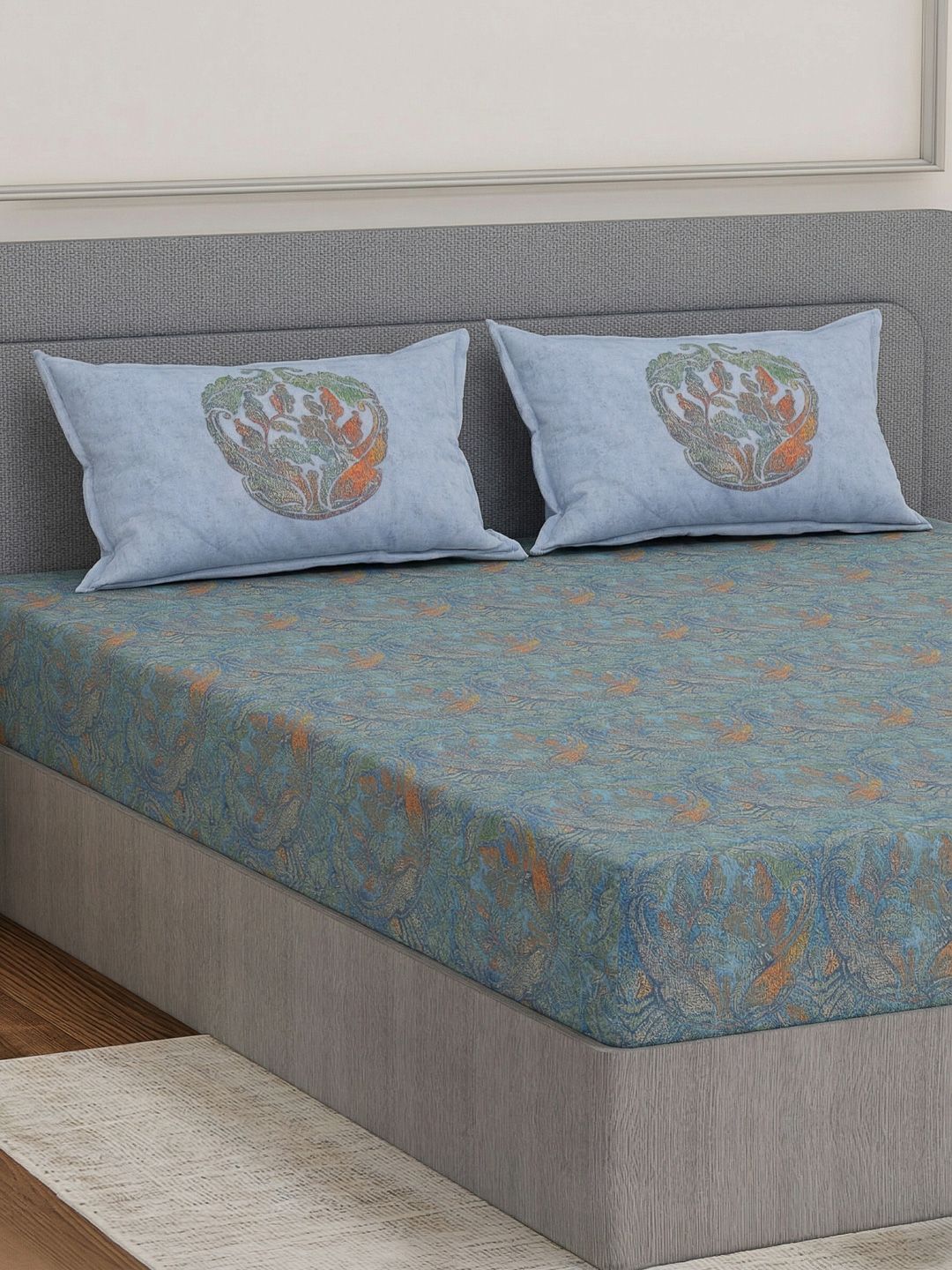 Monte Carlo Blue Floral 200 TC King Bedsheet with 2 Pillow Covers-image-27