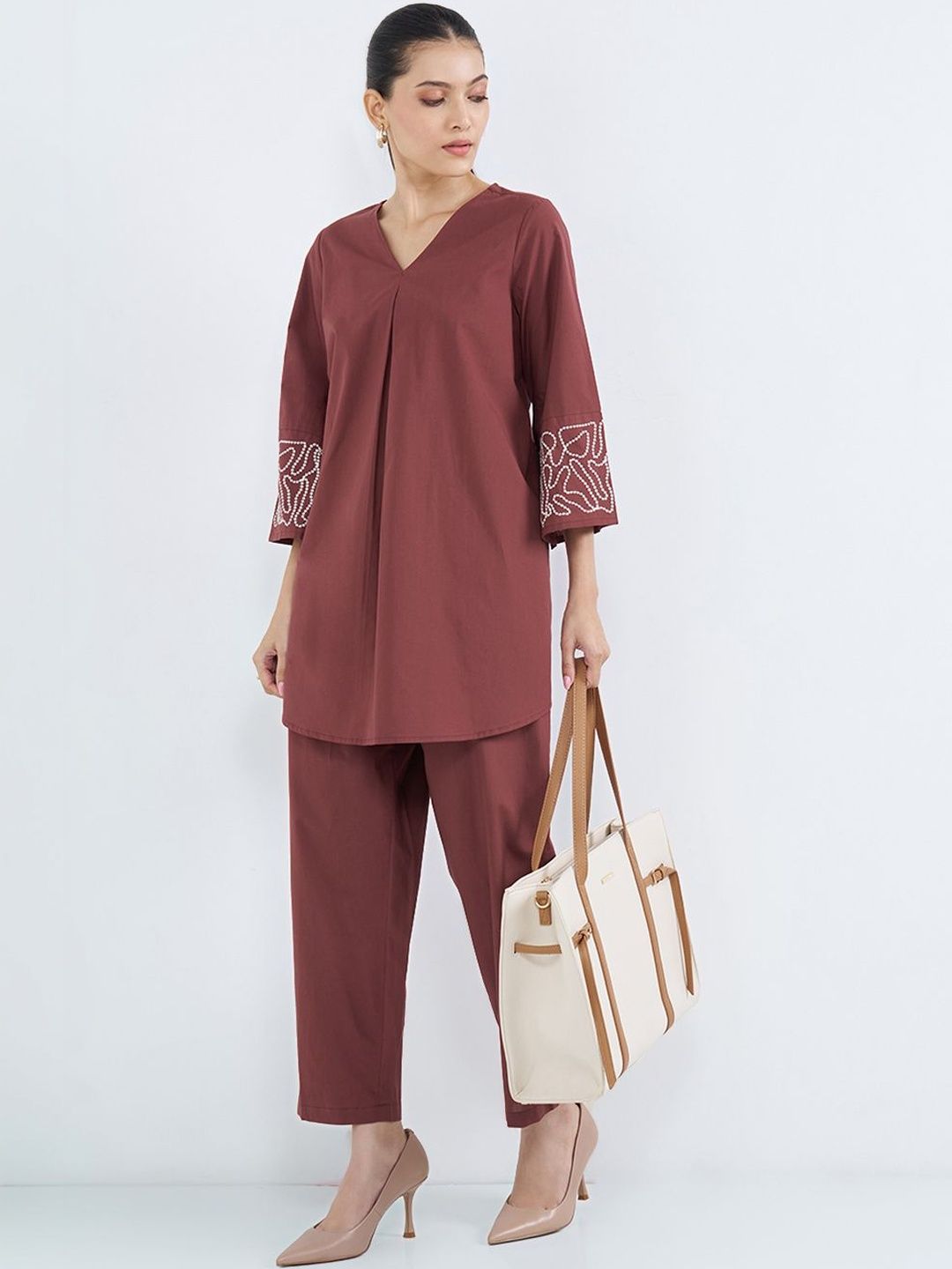 RANGMANCH BY PANTALOONS Women Ethnic Motifs Embroidered Regular Thread Work Pure Cotton Kurta with Trousers-picture-29