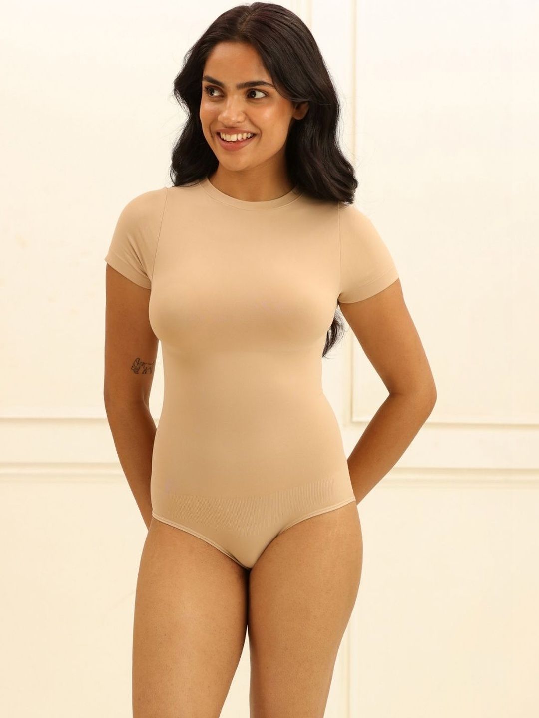 Underneat Women Short Sleeve Light Control All-Day Comfort Seamless Bodysuit Shapewear-picture-9
