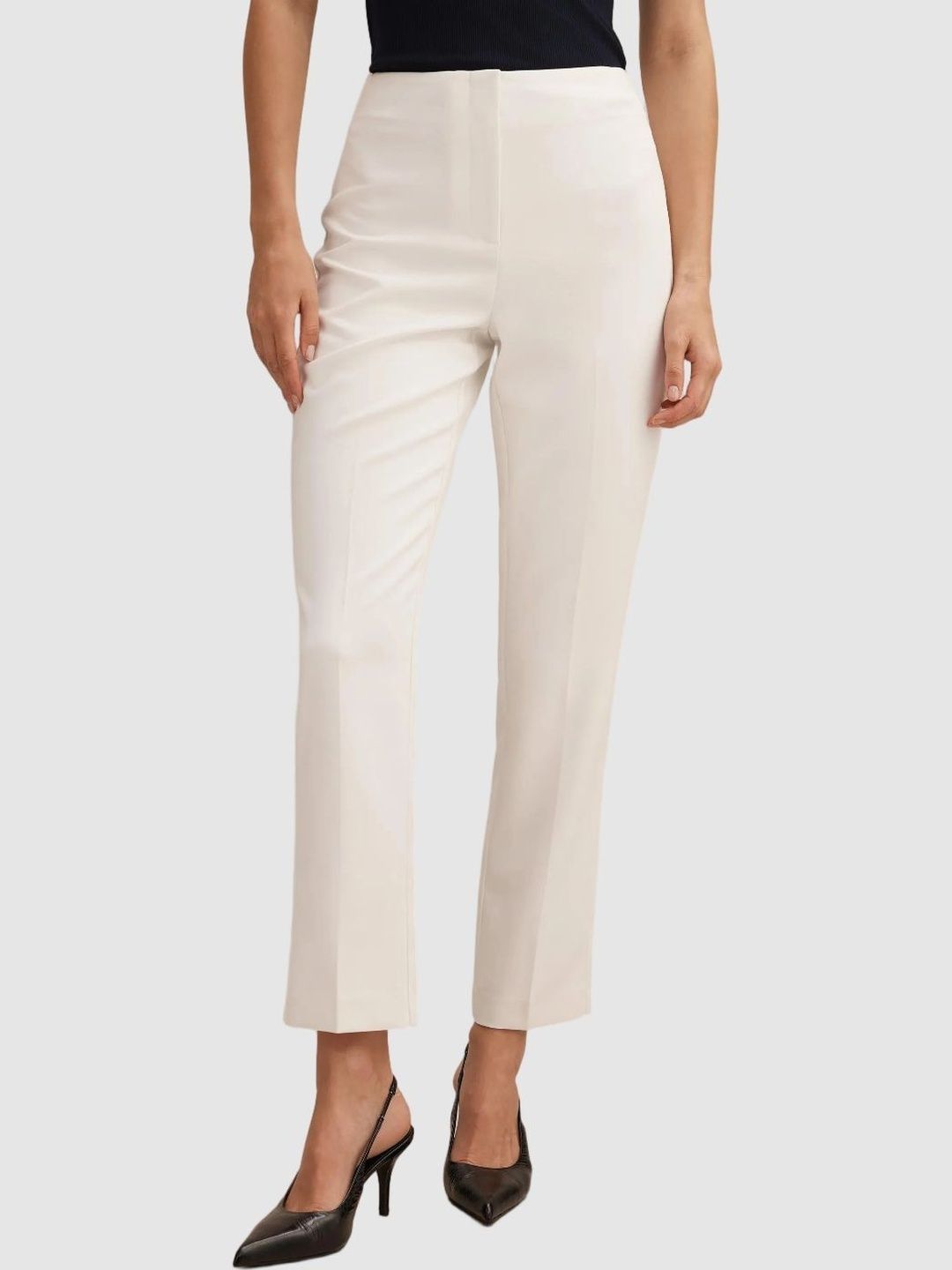 Forever New Women Tapered Fit Trousers-picture-26