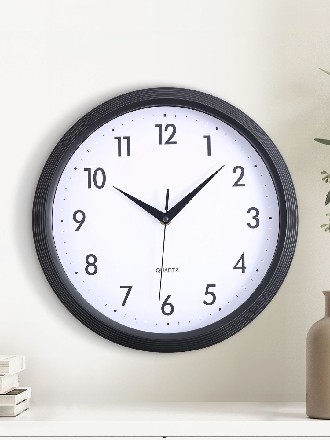 Home Centre Black & Black Textured Contemporary Wall Clock-picture-19