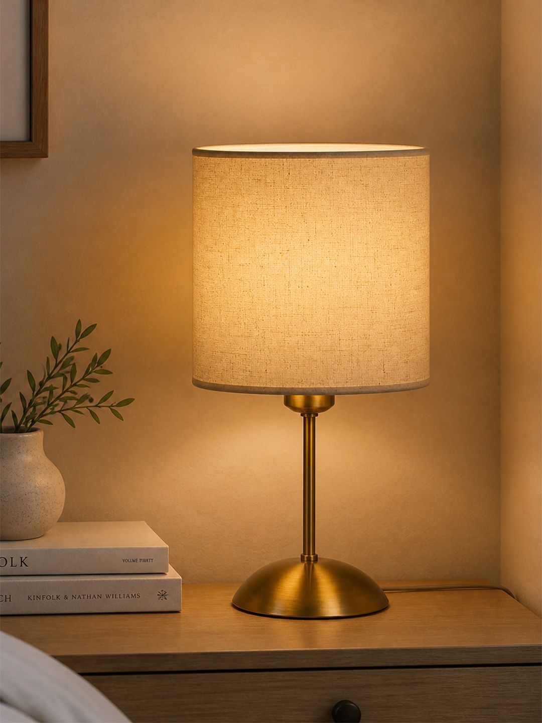 Decorcity Beige Textured Metal Contemporary Cylindrical Shaped Table Lamp with Bulb-image-38