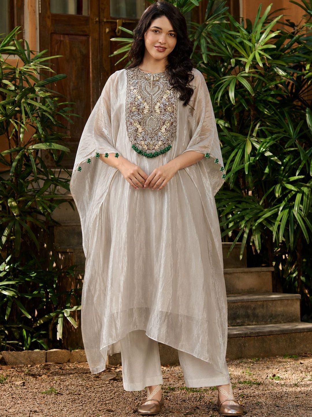 Aaghnya Women Ethnic Motifs Embroidered Regular Thread Work Kurta with Palazzos-picture-15