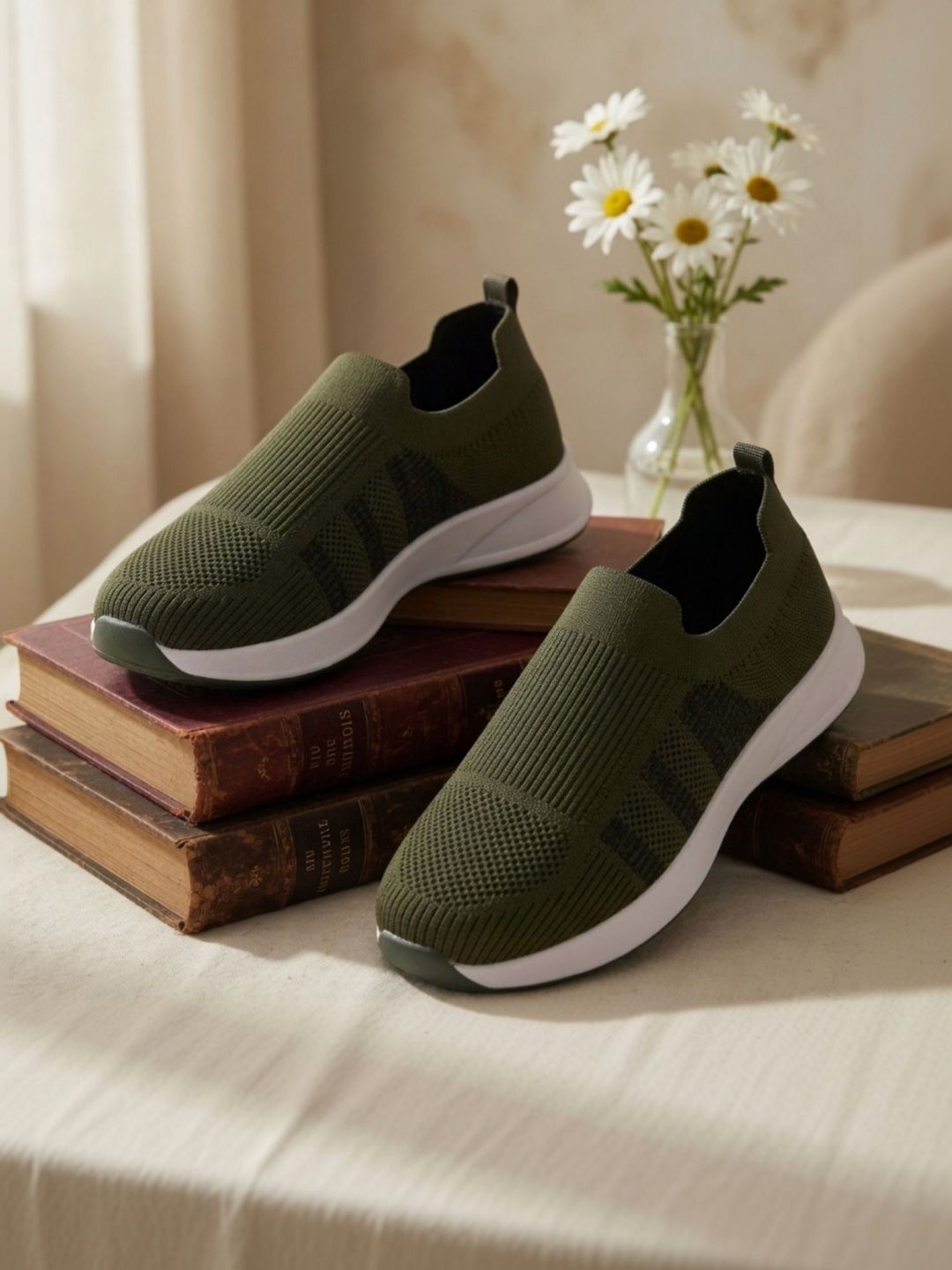 JOOTIYAPA Women Textured Slip-On Sneakers-picture-25