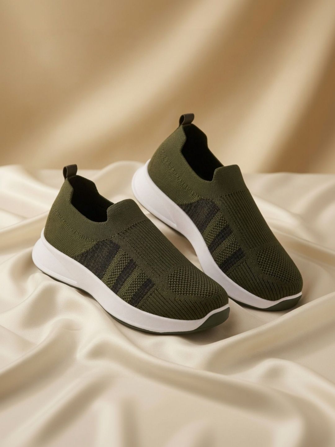 JOOTIYAPA Women Colourblocked Sneakers-picture-54