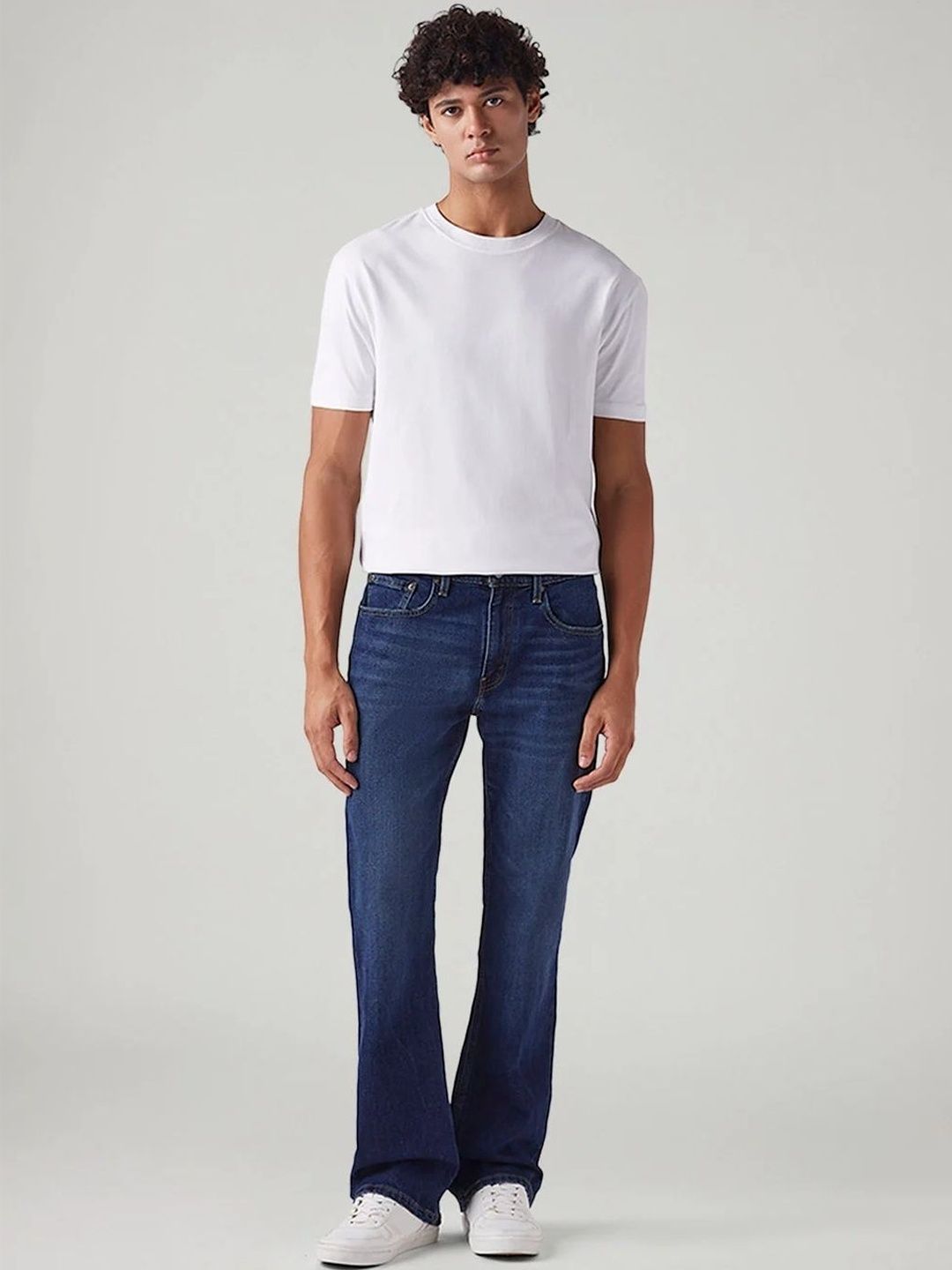 Levis Men Classic Bootcut Mid-Rise Light Fade Stretchable Jeans-picture-11