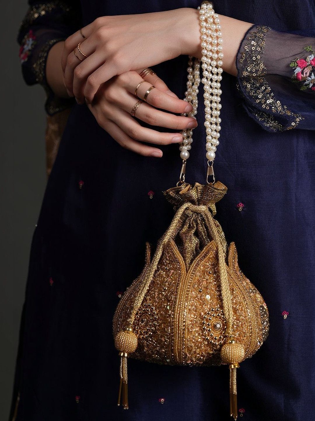 Anouk Embroidered Potli Clutch-picture-55