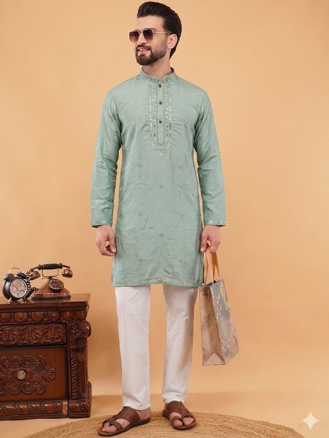 Anouk Men Embellished Mirror Work Kurta-picture-15