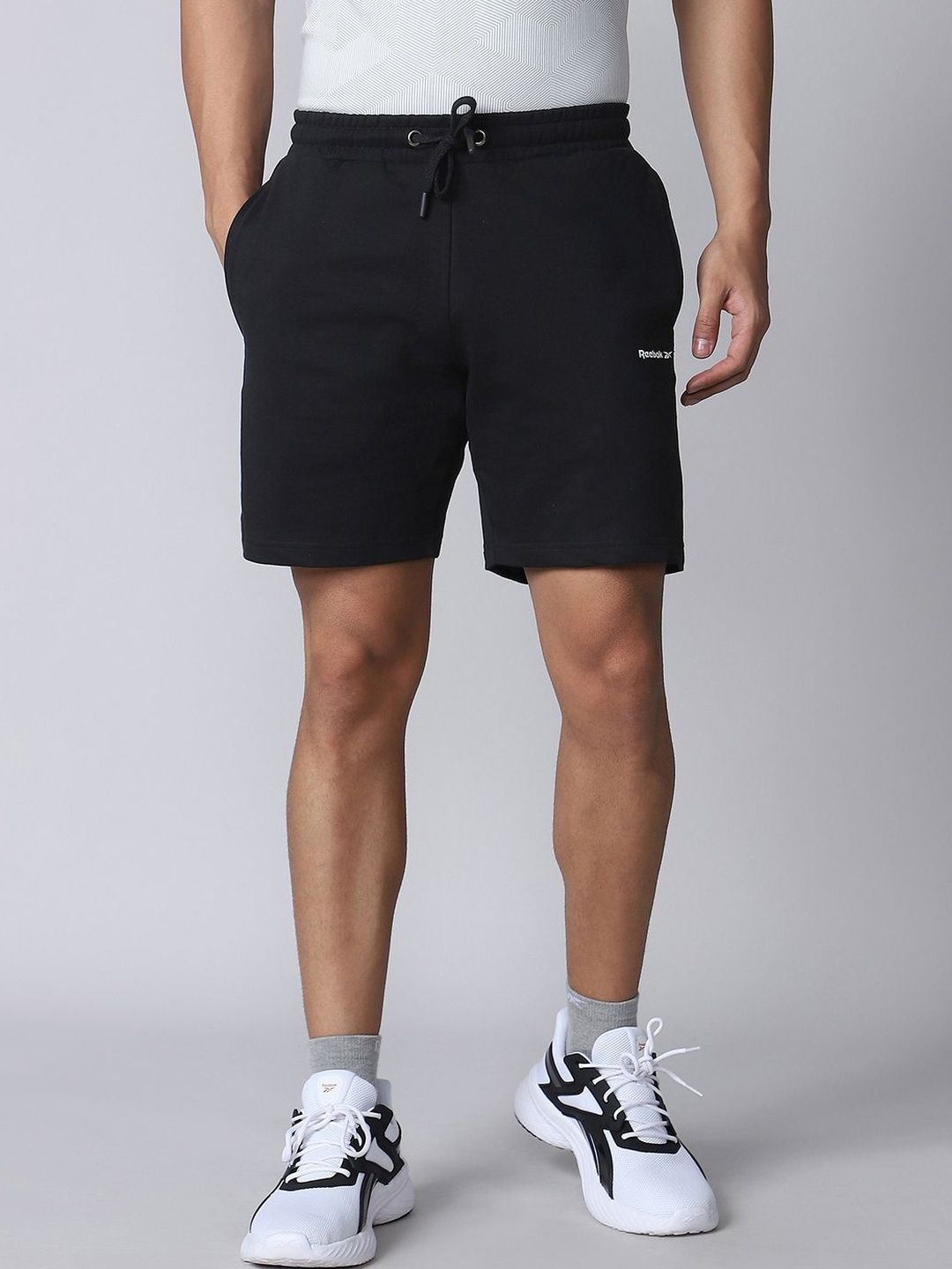 Reebok Men Mid Rise Above Knee Shorts-picture-18