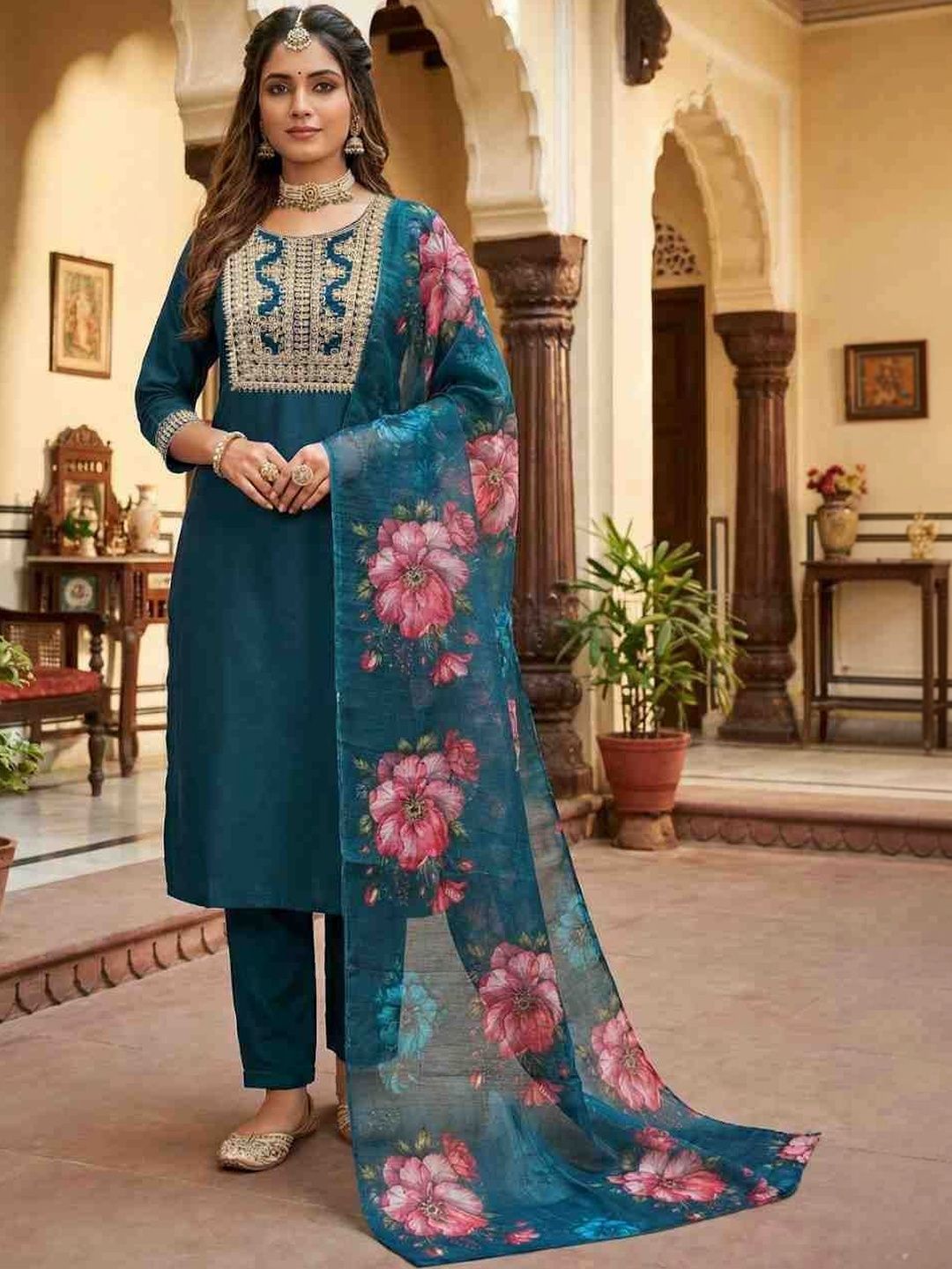 Moda Rapido Women Floral Embroidered Regular Thread Work Kurta with Trousers & With Dupatta-picture-21