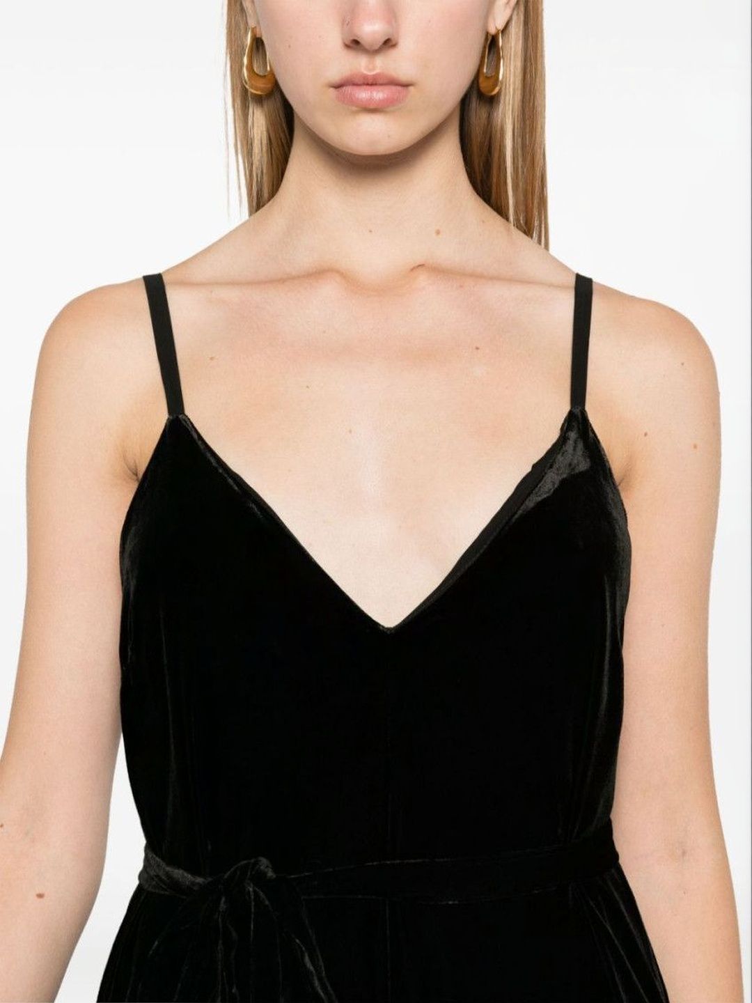 gold hawk Black velvet V-neck jumpsuit-picture-33