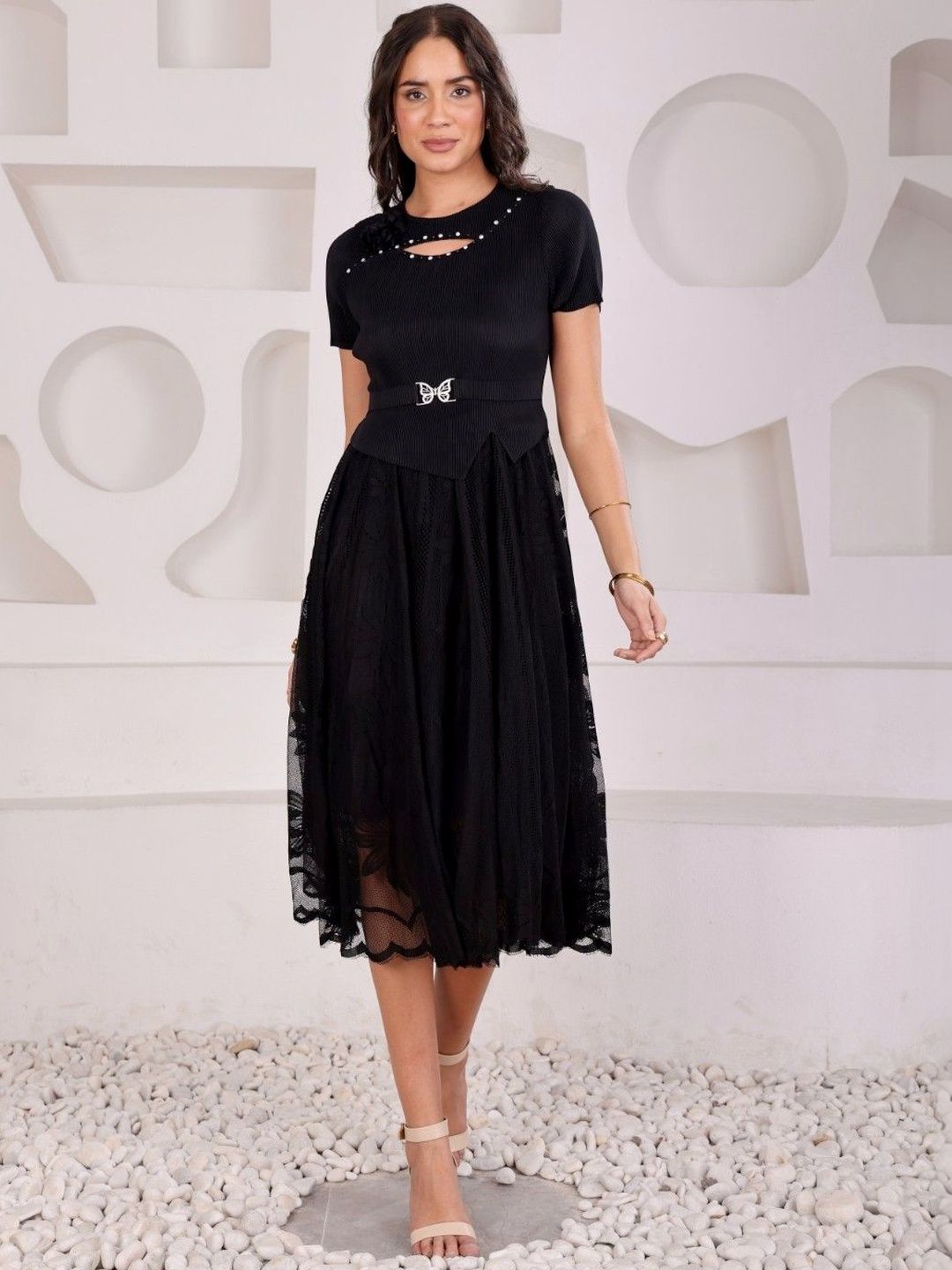 FIND STALK LOVE Keyhole Neck Satin Fit & Flare Midi Dress-picture-39