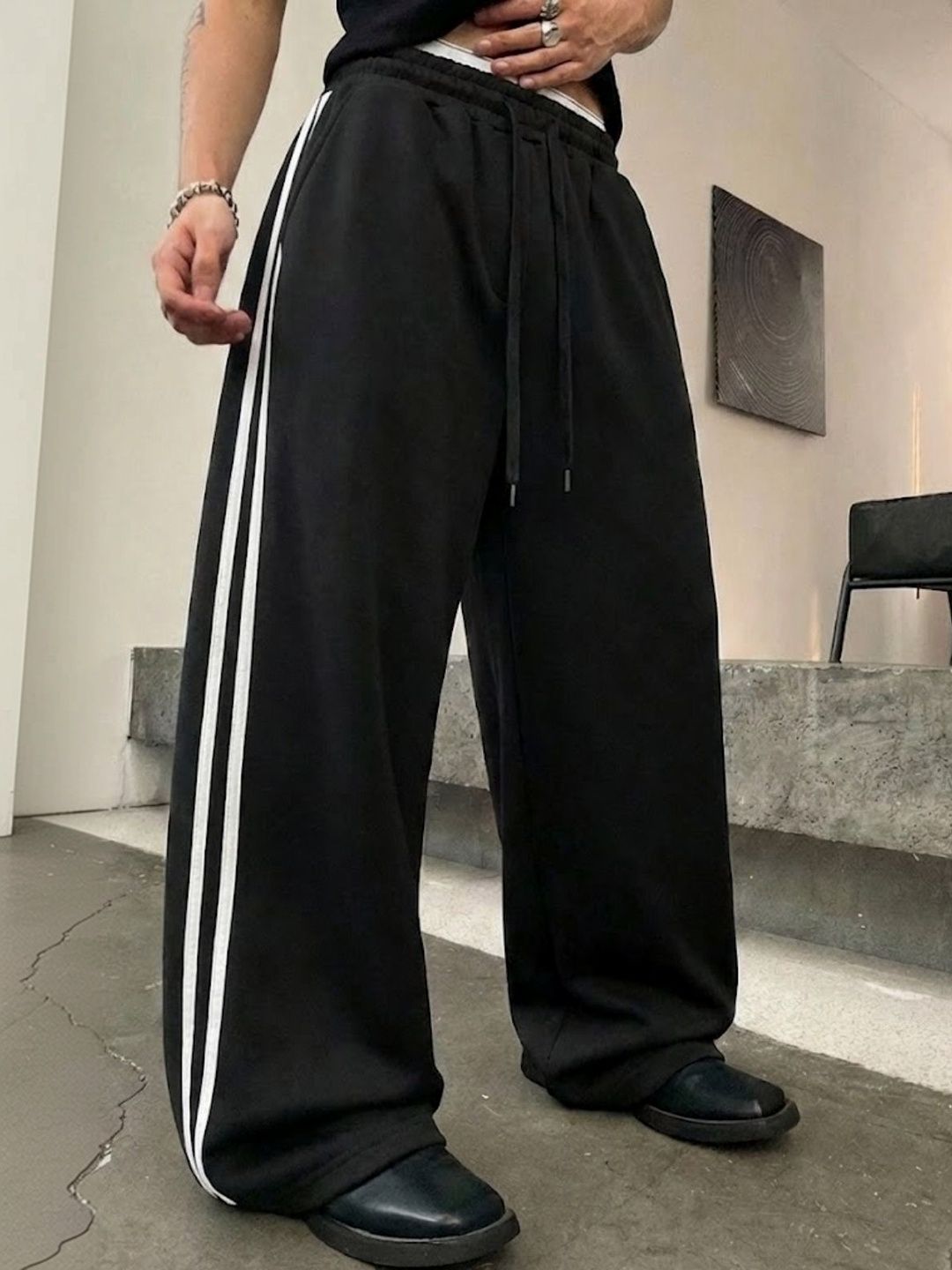 dockstreet Men Relaxed Fit Joggers-picture-28