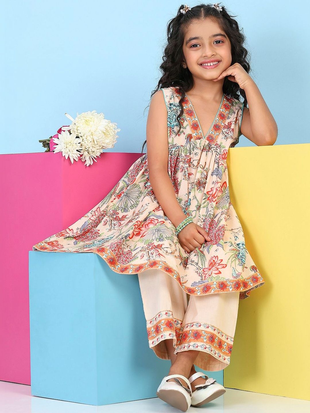 Biba Girls Floral Printed Regular Pure Cotton Kurta with Trousers-picture-11
