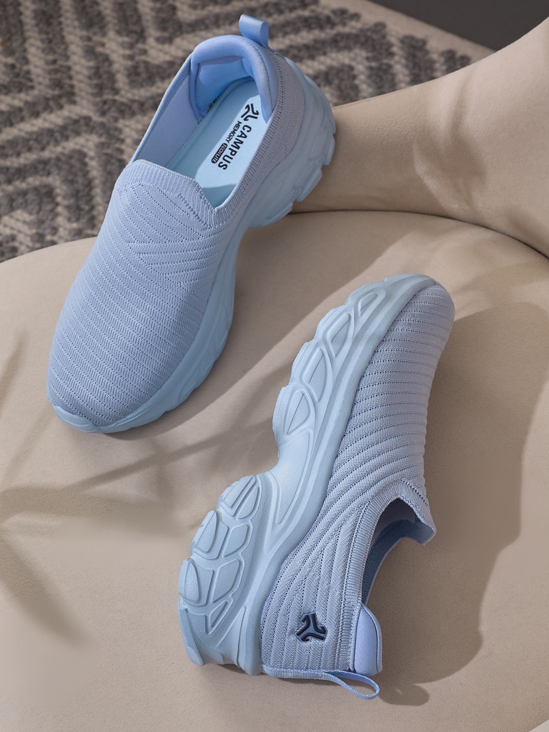 Campus Women Mesh Walking Non-Marking Shoes-image-41