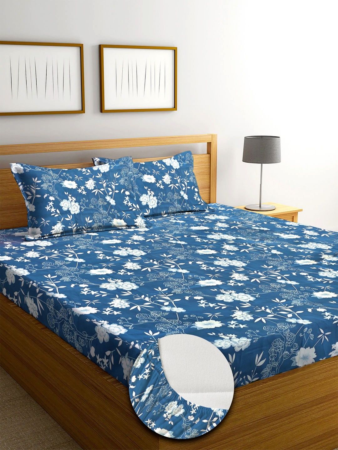 yutera Blue Floral 210 TC King Bedsheet with 2 Pillow Covers