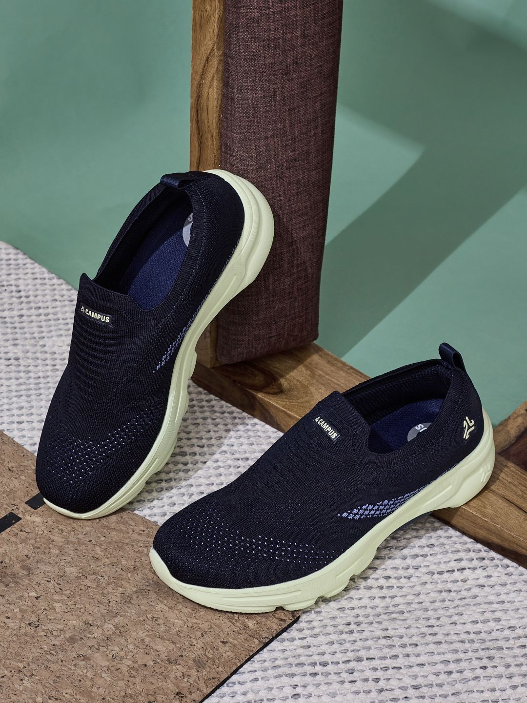 Campus Men Textile Walking Non-Marking Shoes-picture-21