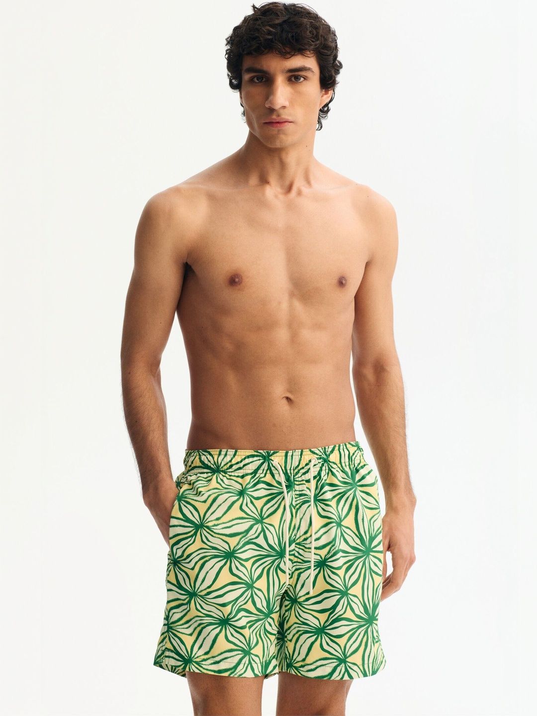 H&M Patterned Swim Shorts-picture-46