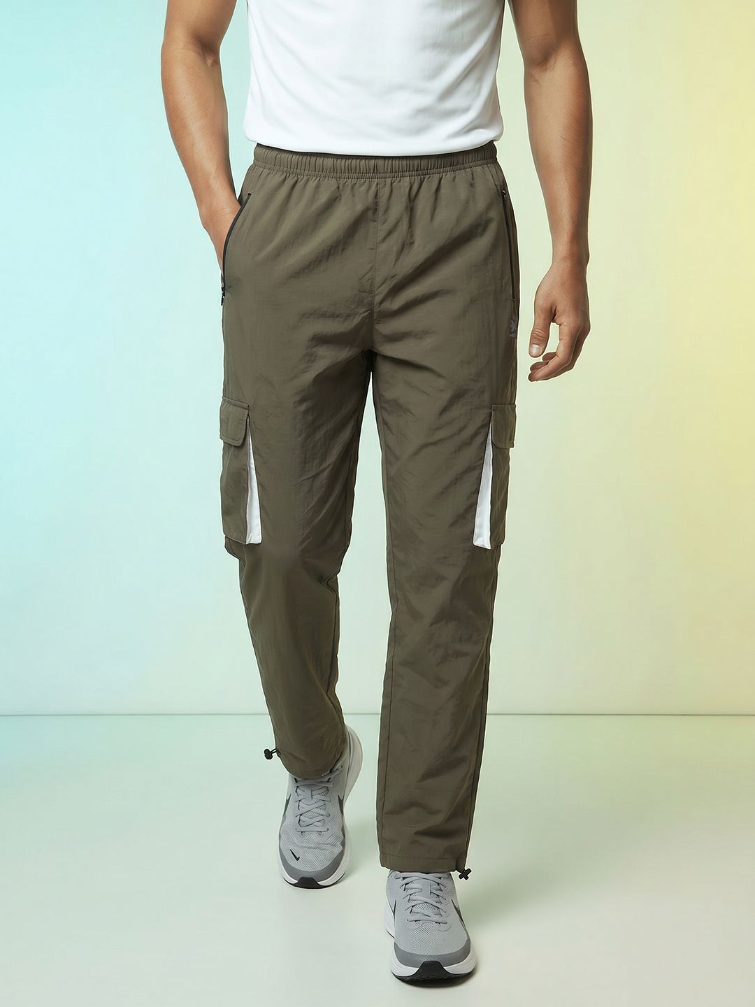 HRX by Hrithik Roshan Men Regular Fit Rapid-Dry Training Cargos-picture-38