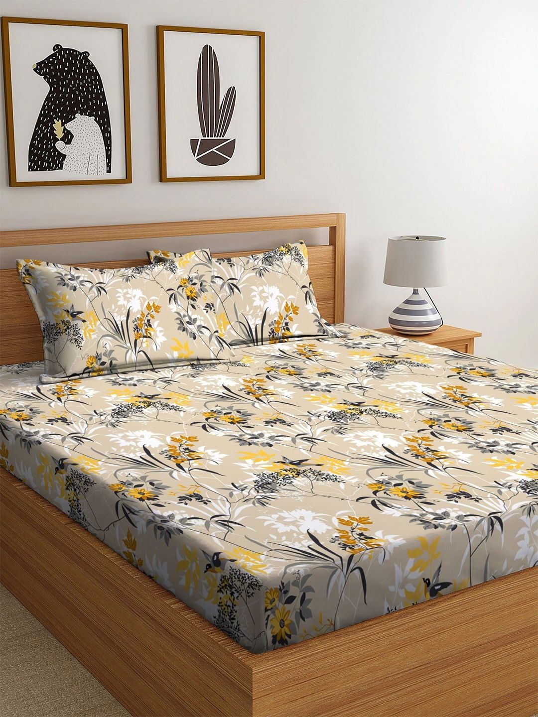 yutera Beige Floral 210 TC Bedsheet with 2 Pillow Covers-picture-27