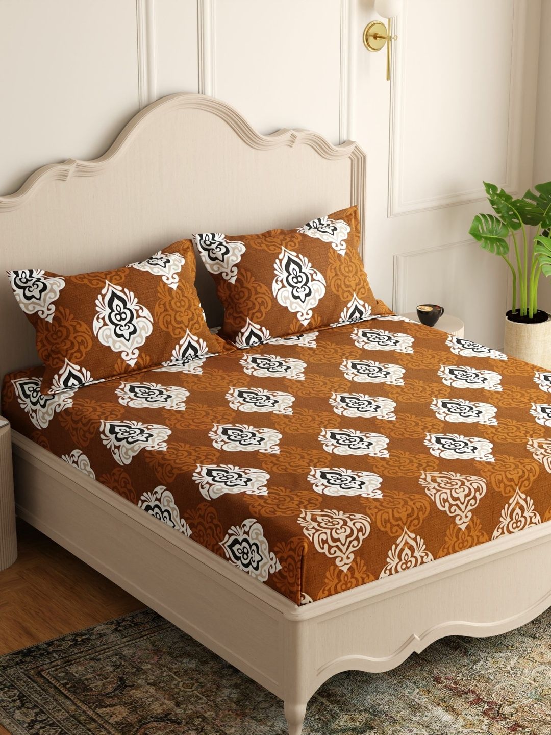 Pure Decor Brown Ethnic Motifs 200 TC King Bedsheet with 2 Pillow Covers-image-23
