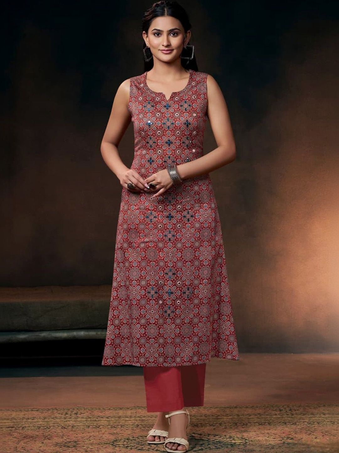 MEENA BAZAAR Since 1970 Ethnic Motifs Printed Mirror Work Mirror Work Kurti-picture-12
