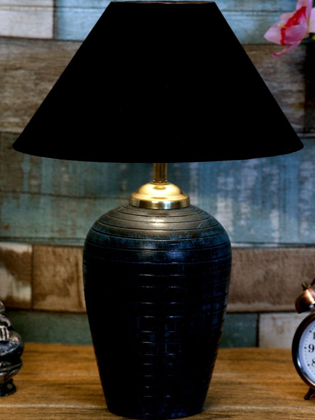 BrightDaisy Black Textured Terracotta Contemporary Abstract Shaped Table Lamp-image-31