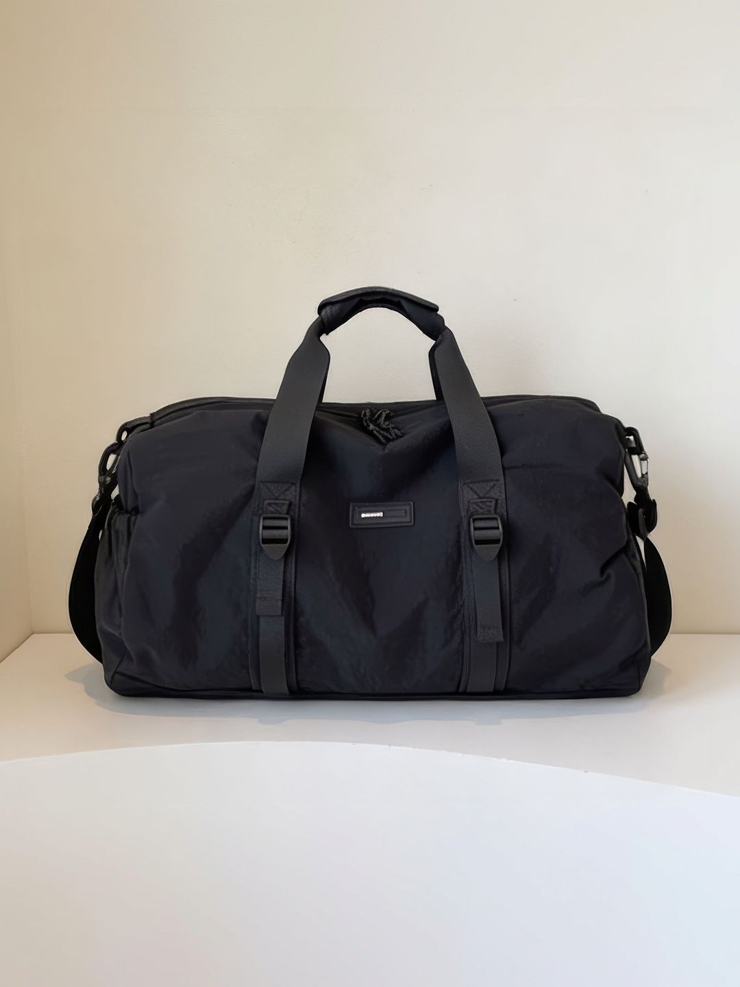 StyleCast x Revolte Medium Casual Duffel Bag-picture-32