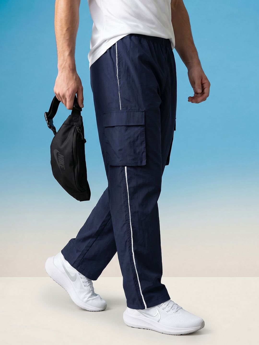HRX by Hrithik Roshan Men Relaxed Fit Cargos-picture-39