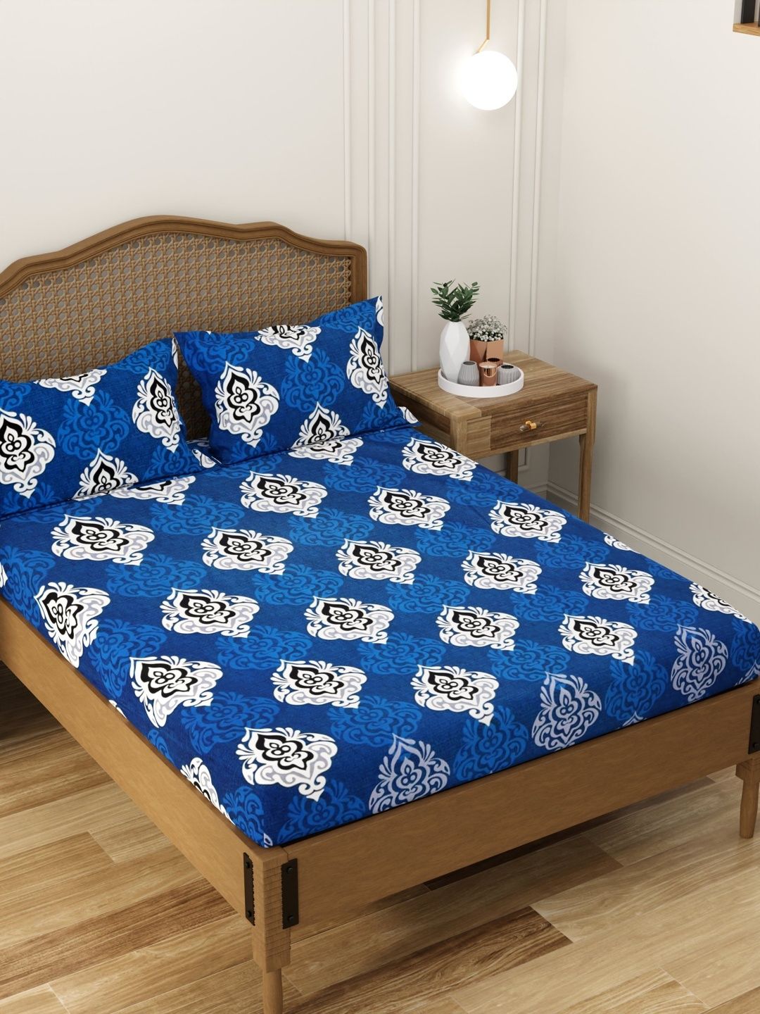 Pure Decor Blue Ethnic Motifs 200 TC Queen Bedsheet with 2 Pillow Covers-picture-48
