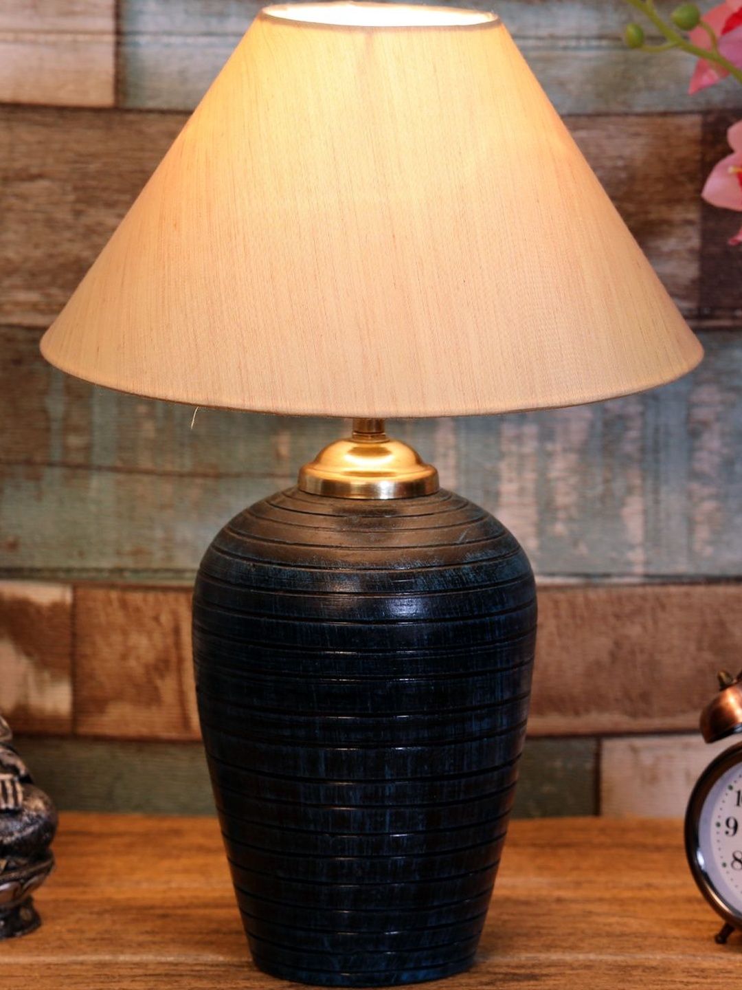BrightDaisy Beige Textured Terracotta Contemporary Frusturical Shaped Table Lamp-image-38