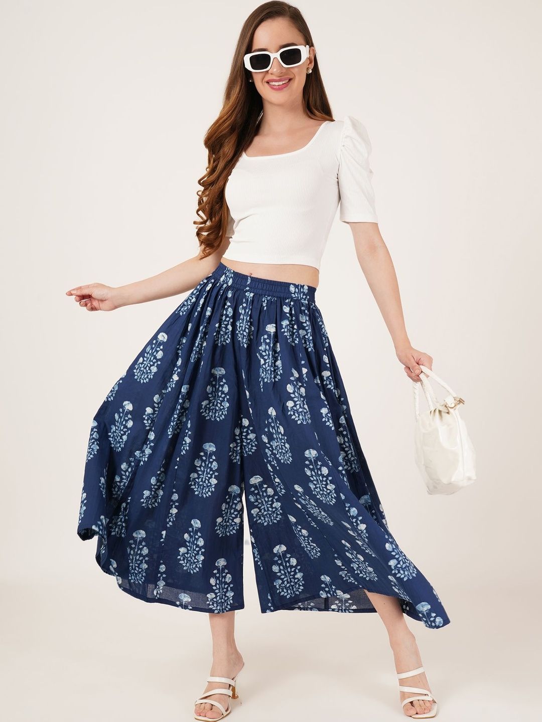 Sangria Printed Flared Cropped Palazzos-picture-29