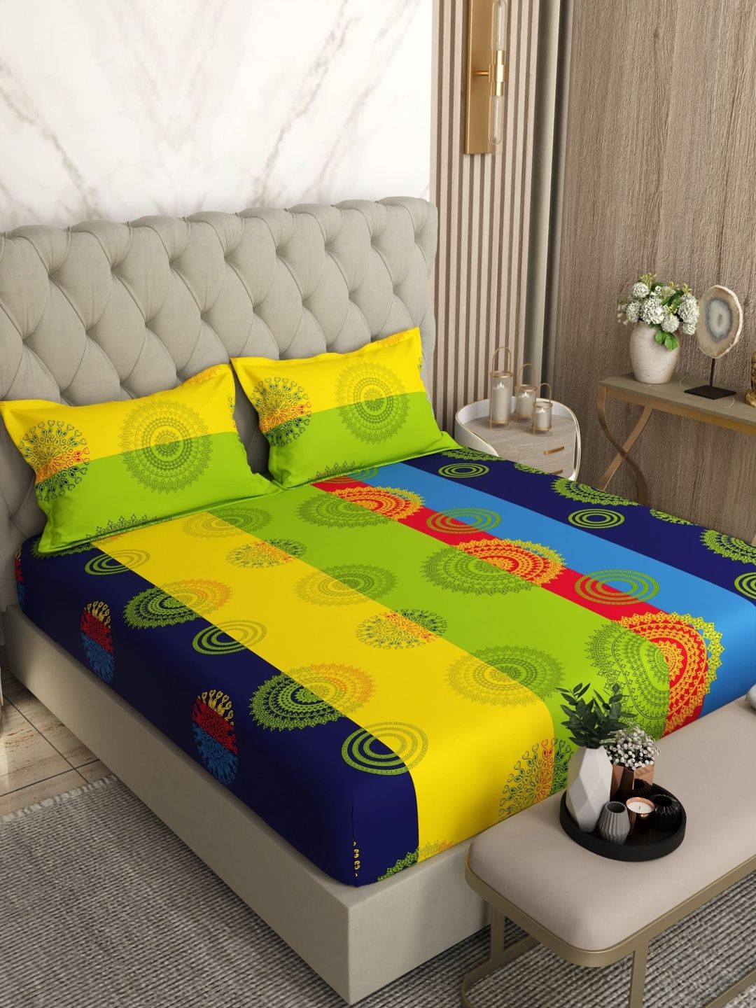 Pure Decor Multicoloured Geometric 200 TC Queen Bedsheet with 2 Pillow Covers-image-10