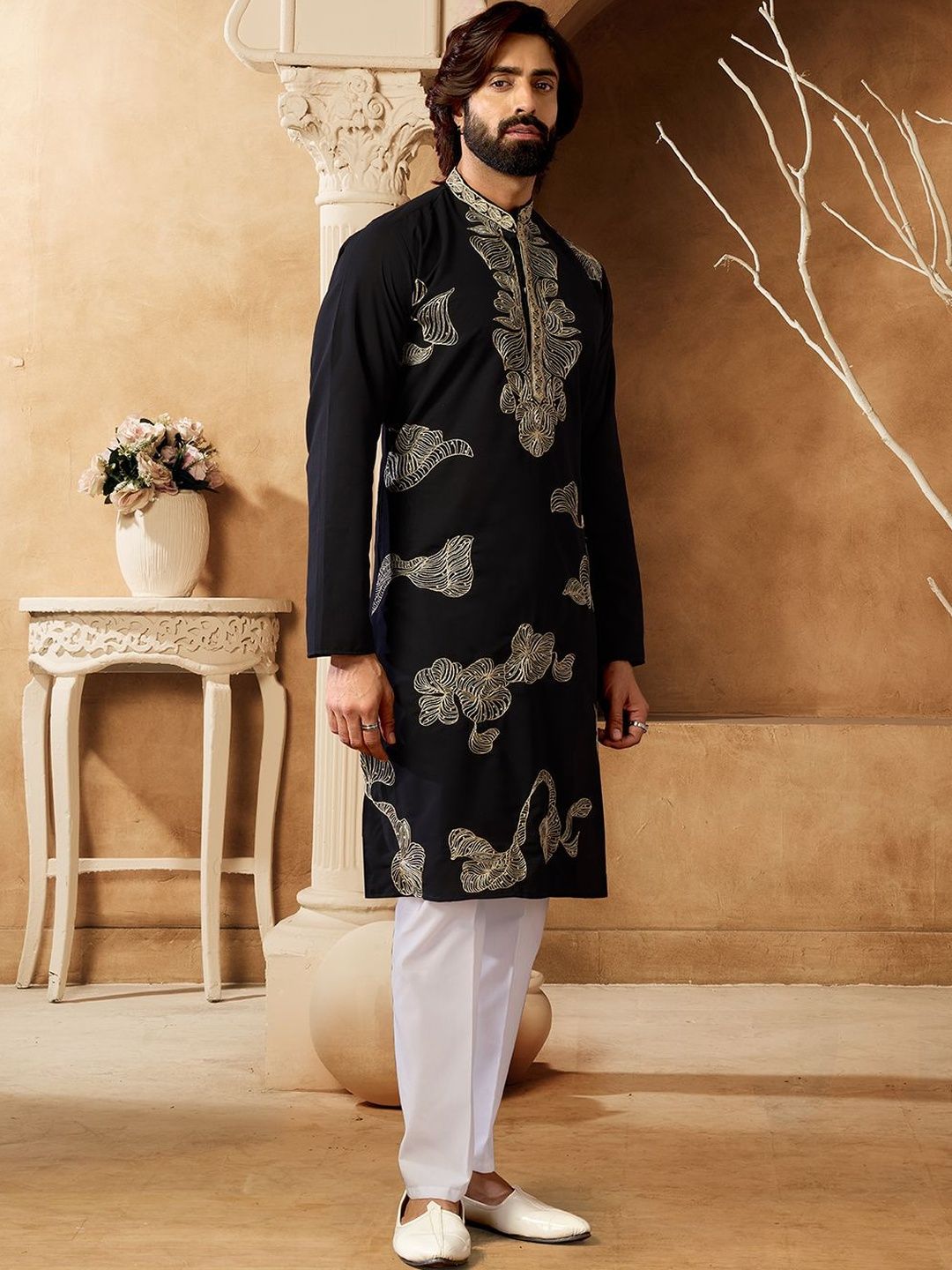 House of Pataudi Embroidered Cotton Mandarin Collar Calf Length Straight Kurta-image-40