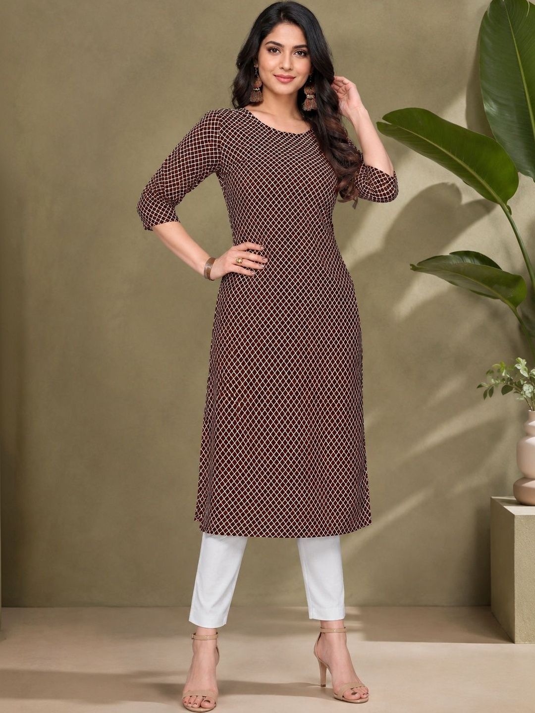 JANKHANA Women Geometric Printed Crepe Kurta-picture-32