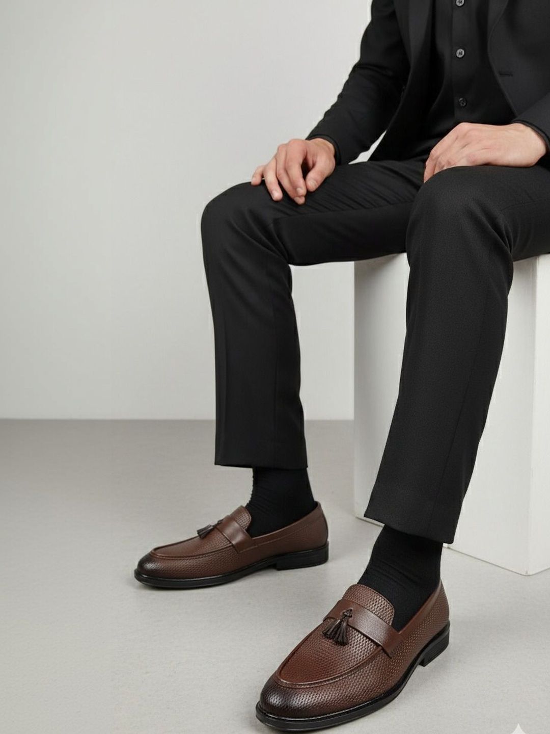 NARKI Men Textured Round Toe Slip-On Loafers Formal Shoes-image-41