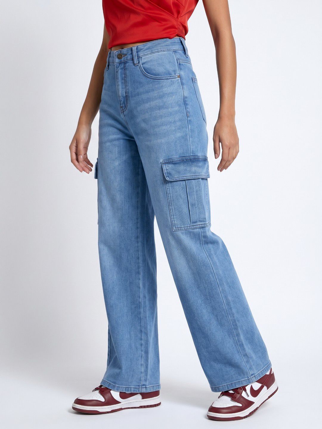 glitchez Women Ultra Wide Leg Light Fade Cargo Style Jeans-image-45