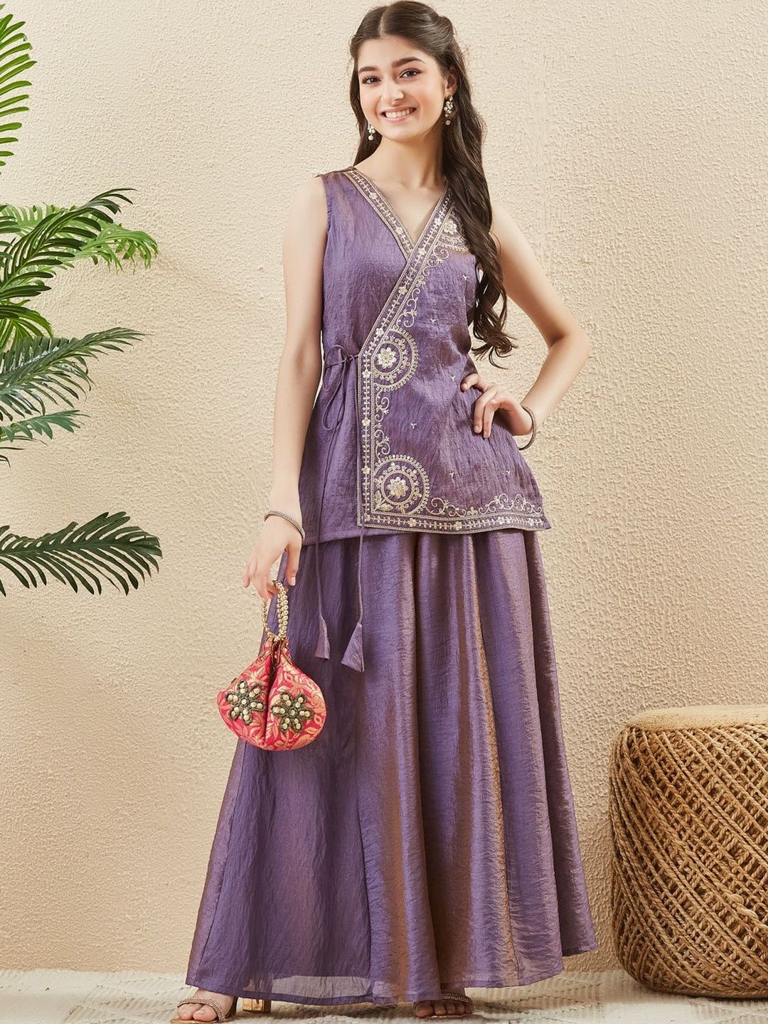 CurlyTales Girls Ethnic Motifs Embroidered Angrakha Thread Work Pure Silk Kurta with Palazzos-picture-25