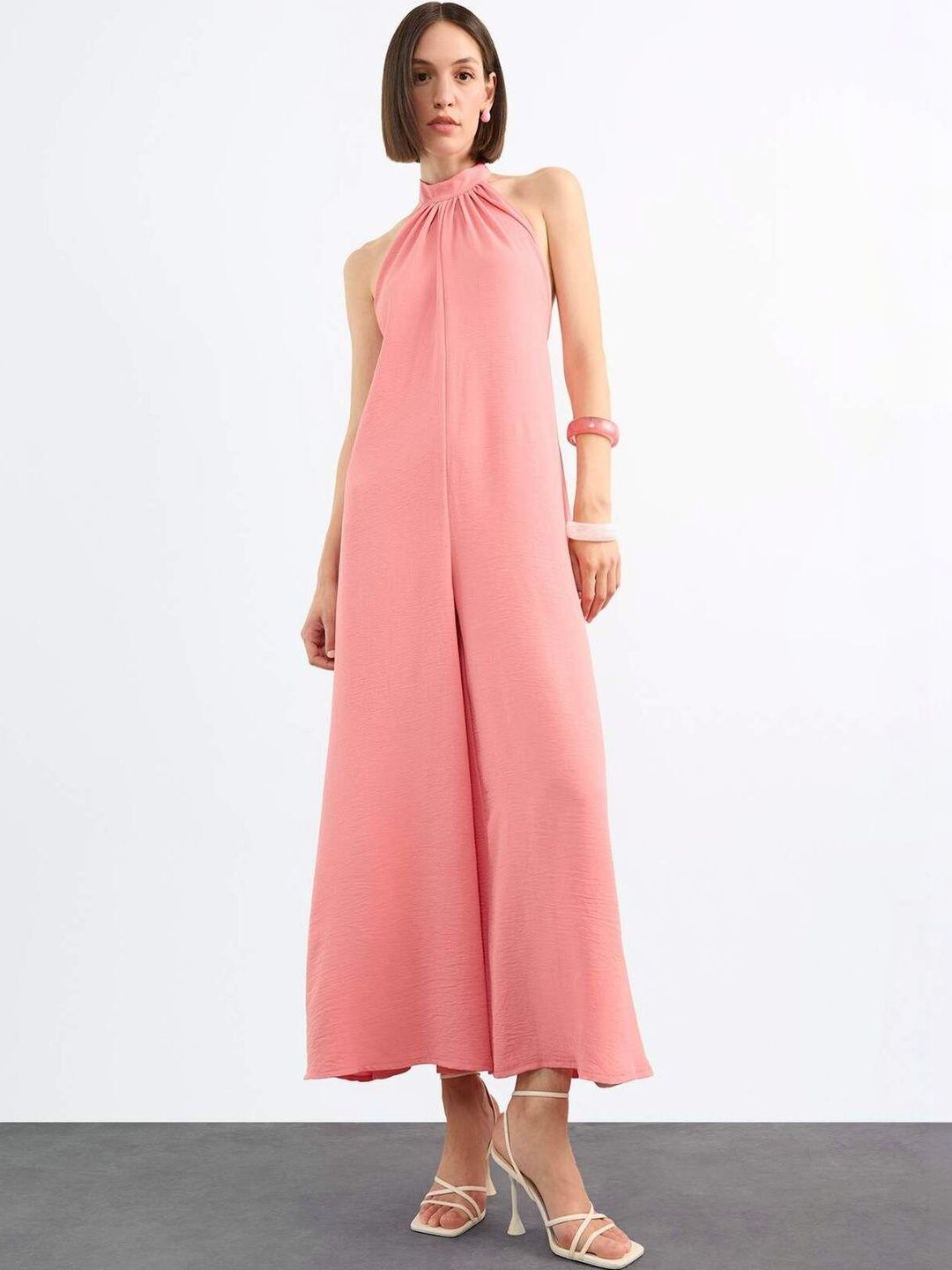 DeFacto Halter Neck Basic Jumpsuit-picture-56