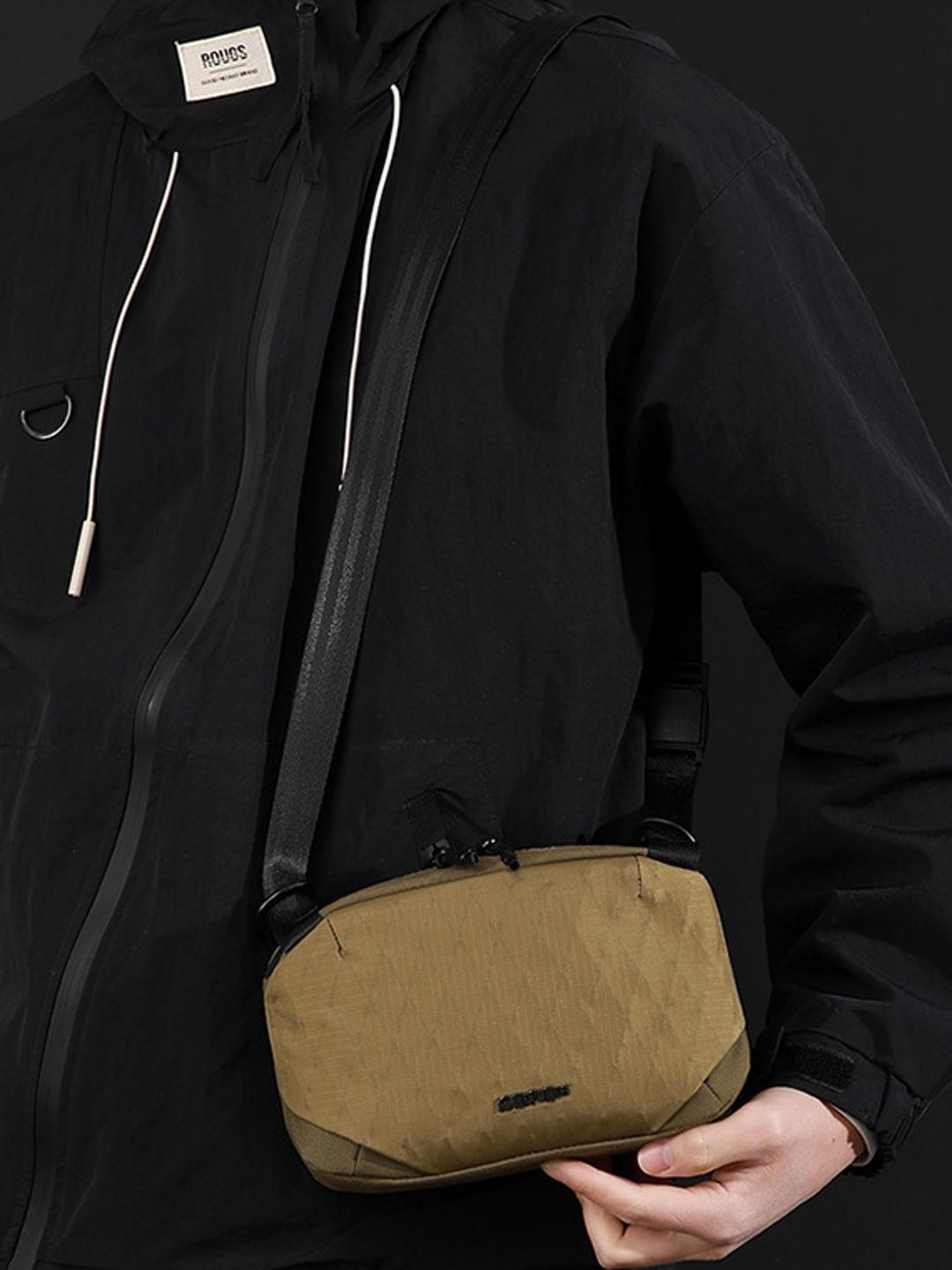 StyleCast Men Colourblocked Crossbody Sling Bag-image-15