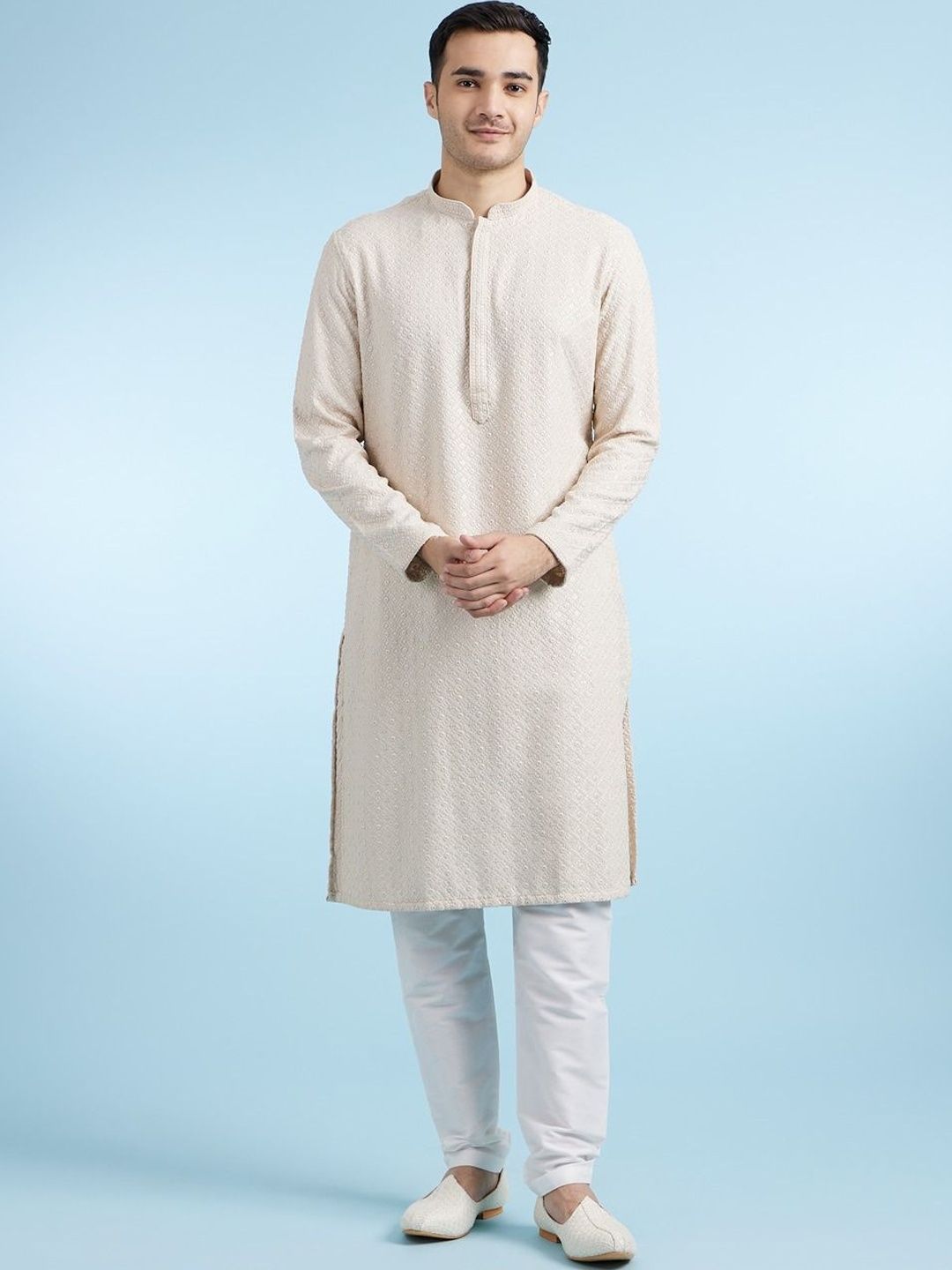 Diwas by Manyavar Men Embroidered Chikankari Kurta-picture-16