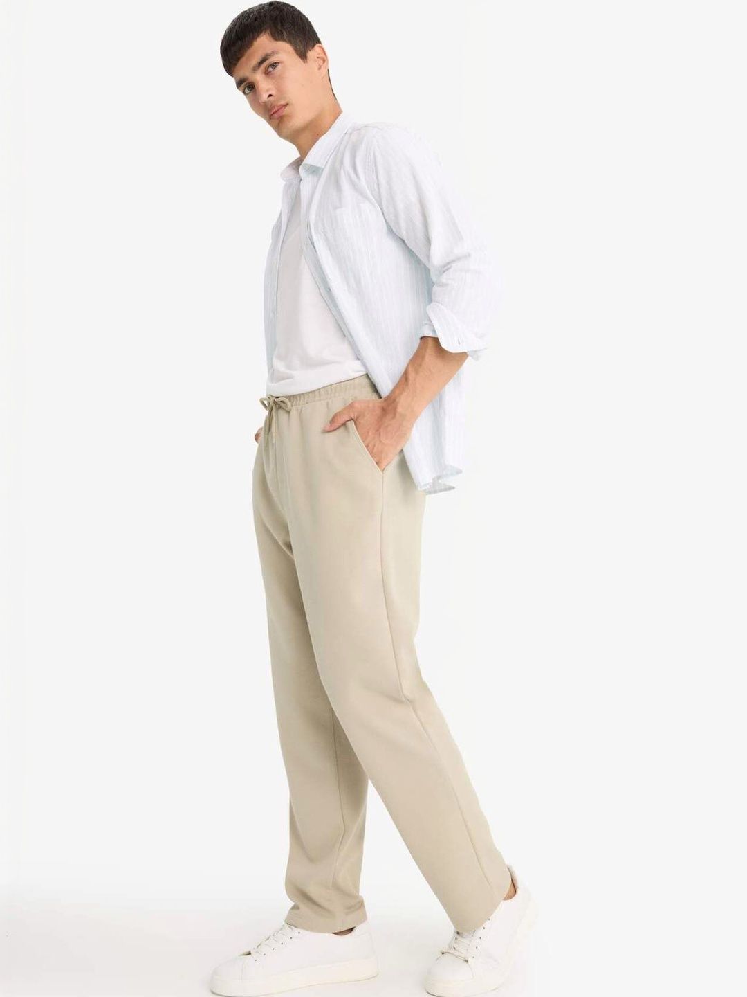DeFacto Men Mid-Rise Straight-Fit Track Pants-picture-28