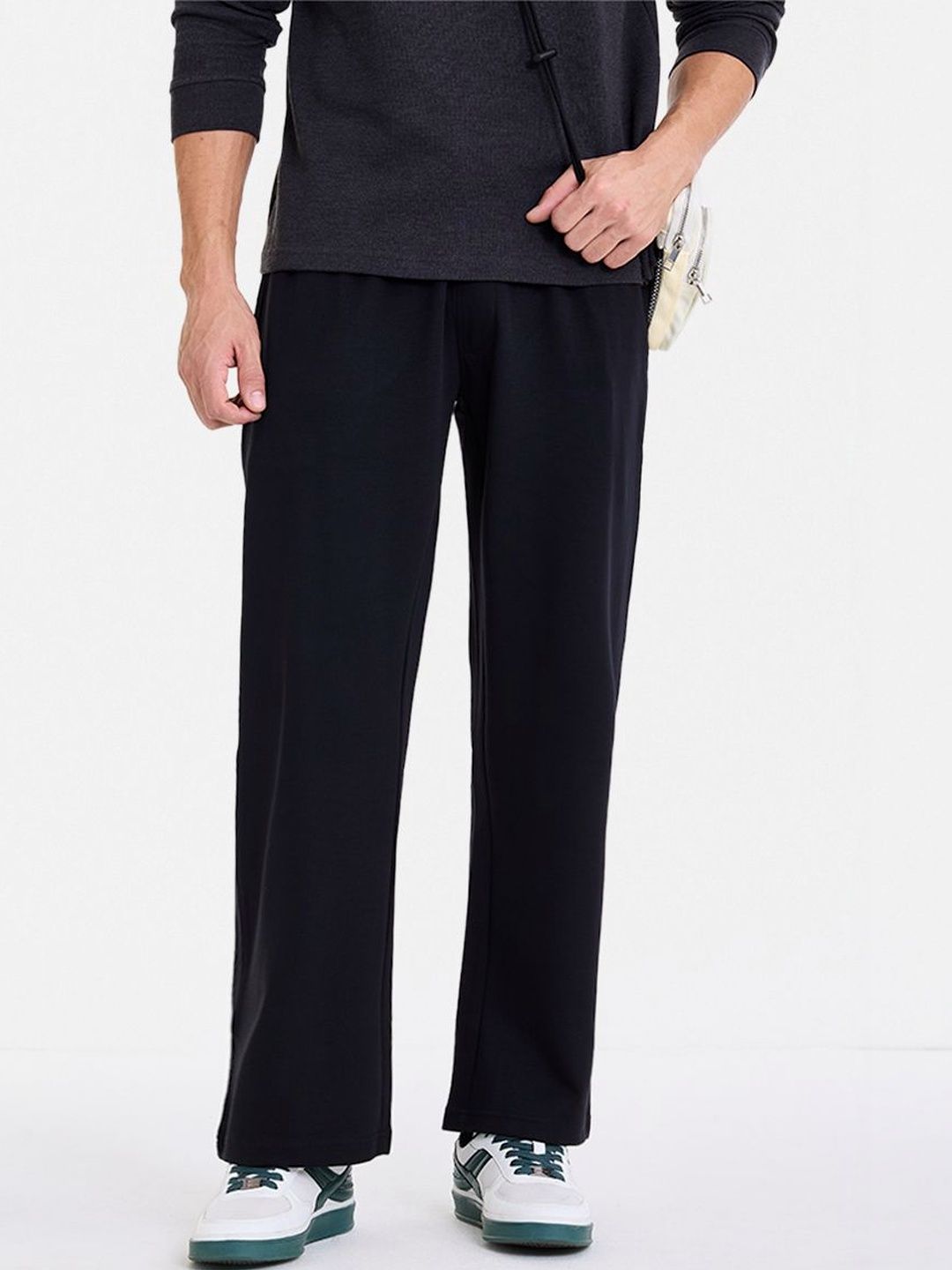 Snitch Men Loose Fit Trousers-image-38