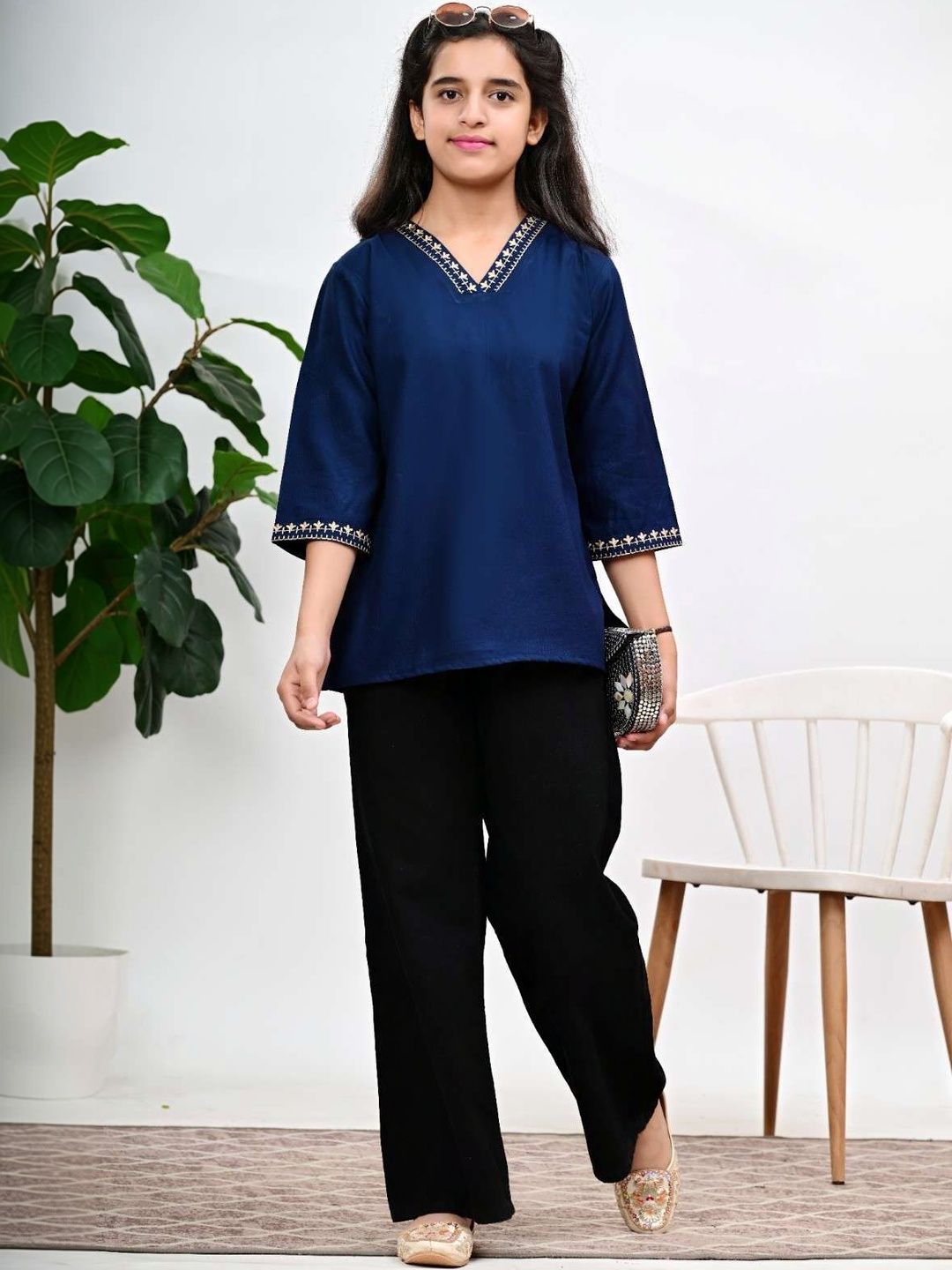 DMP FASHION Girls Ethnic Motifs Embroidered Thread Work Indie Prints Kurta-picture-30